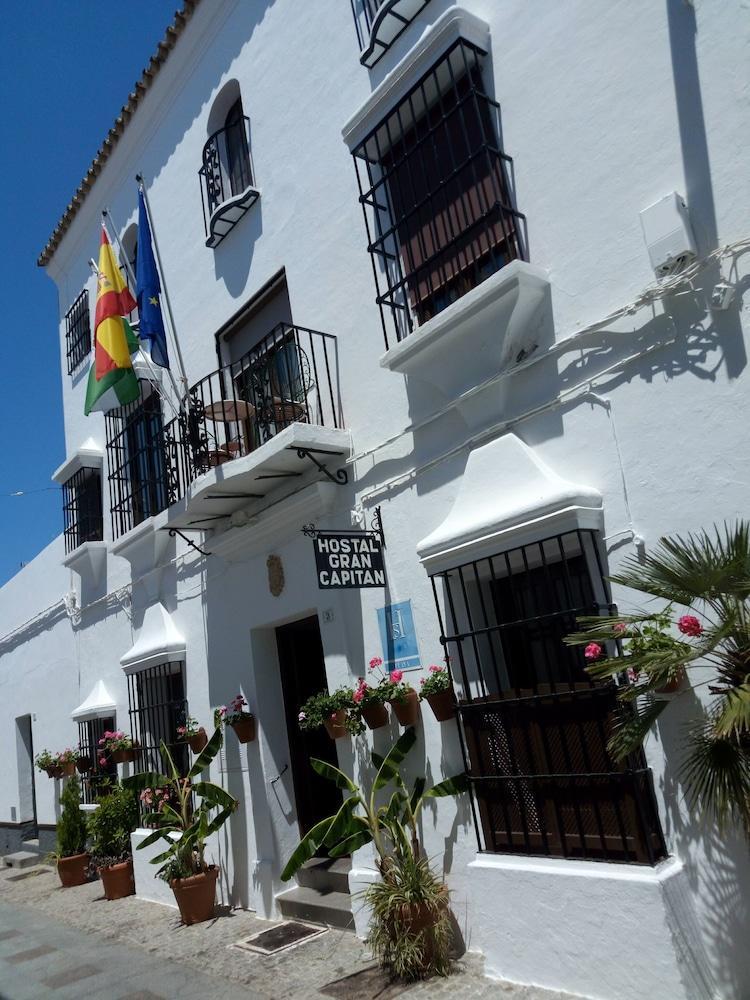 Hostal Gran Capitan Chipiona Exterior foto